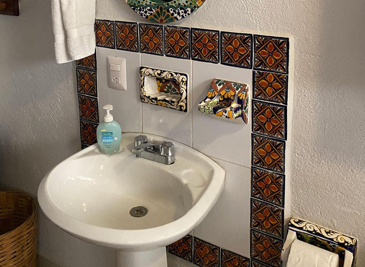 Zandoyo Bed & Breakfast Puerto Escondido  Exteriör bild