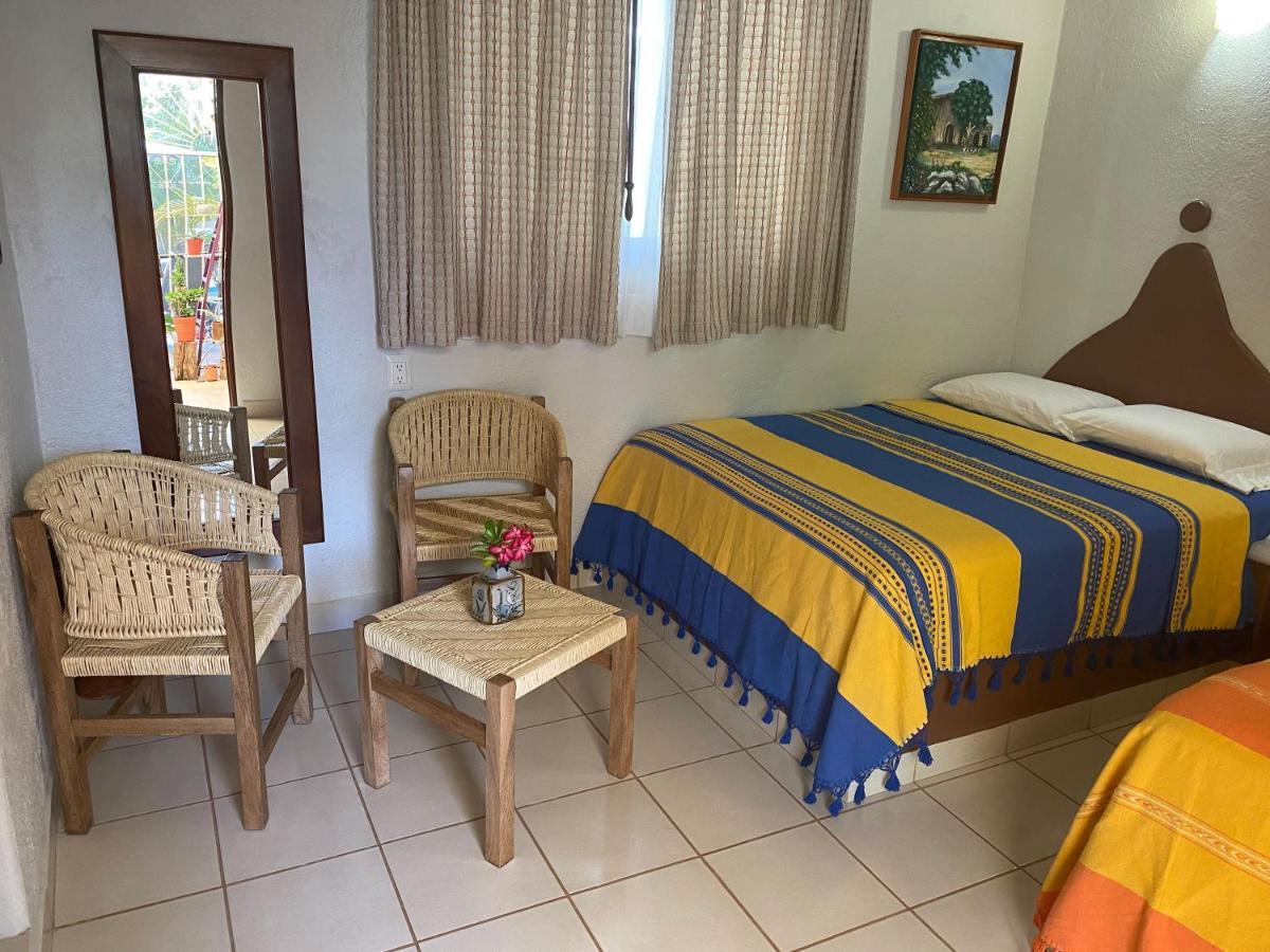 Zandoyo Bed & Breakfast Puerto Escondido  Exteriör bild